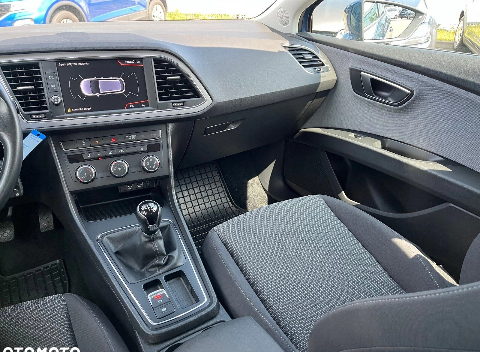 Seat Leon cena 53900 przebieg: 153276, rok produkcji 2019 z Żychlin małe 379